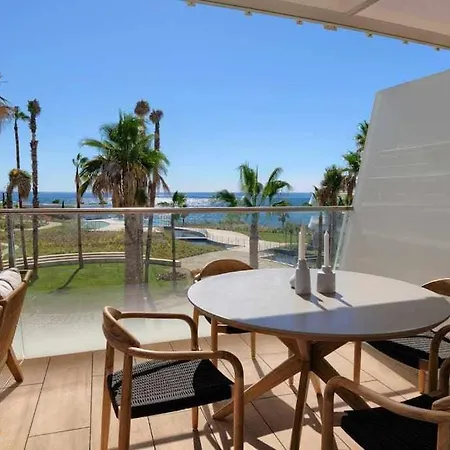 Theedgebythesea Palm Tree Estepona