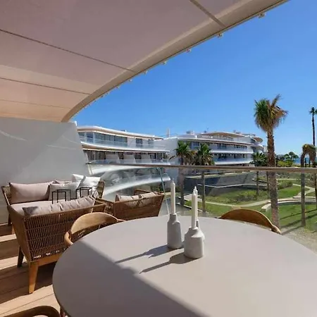 Theedgebythesea Palm Tree Apartment Estepona